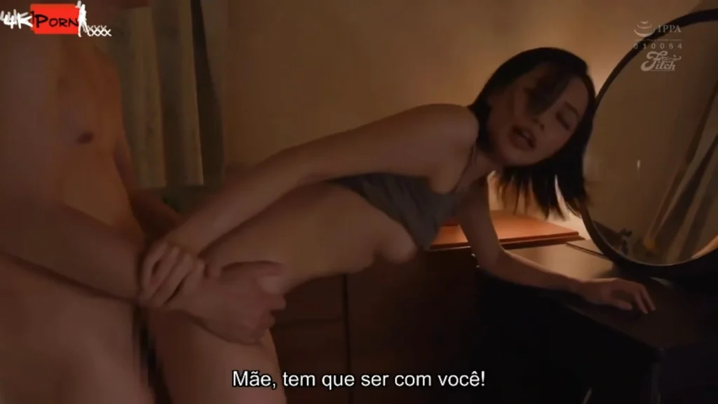 Pornoconlegenda: Enquanto meu pai trabalha, minha mãe e eu transamos