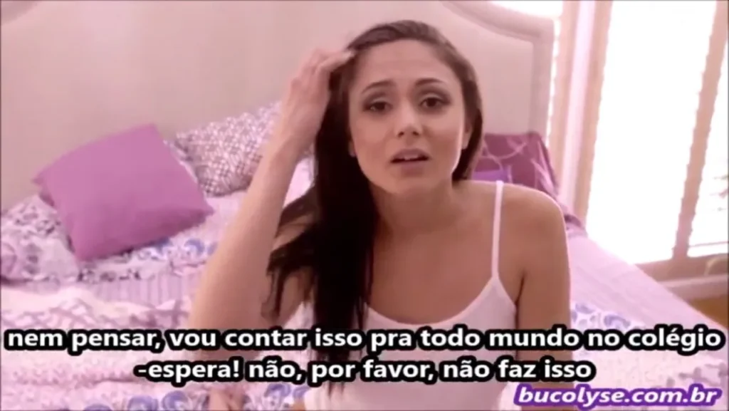 Pornocomlegendas: Flagrou irmã se masturbando e comeu ela
